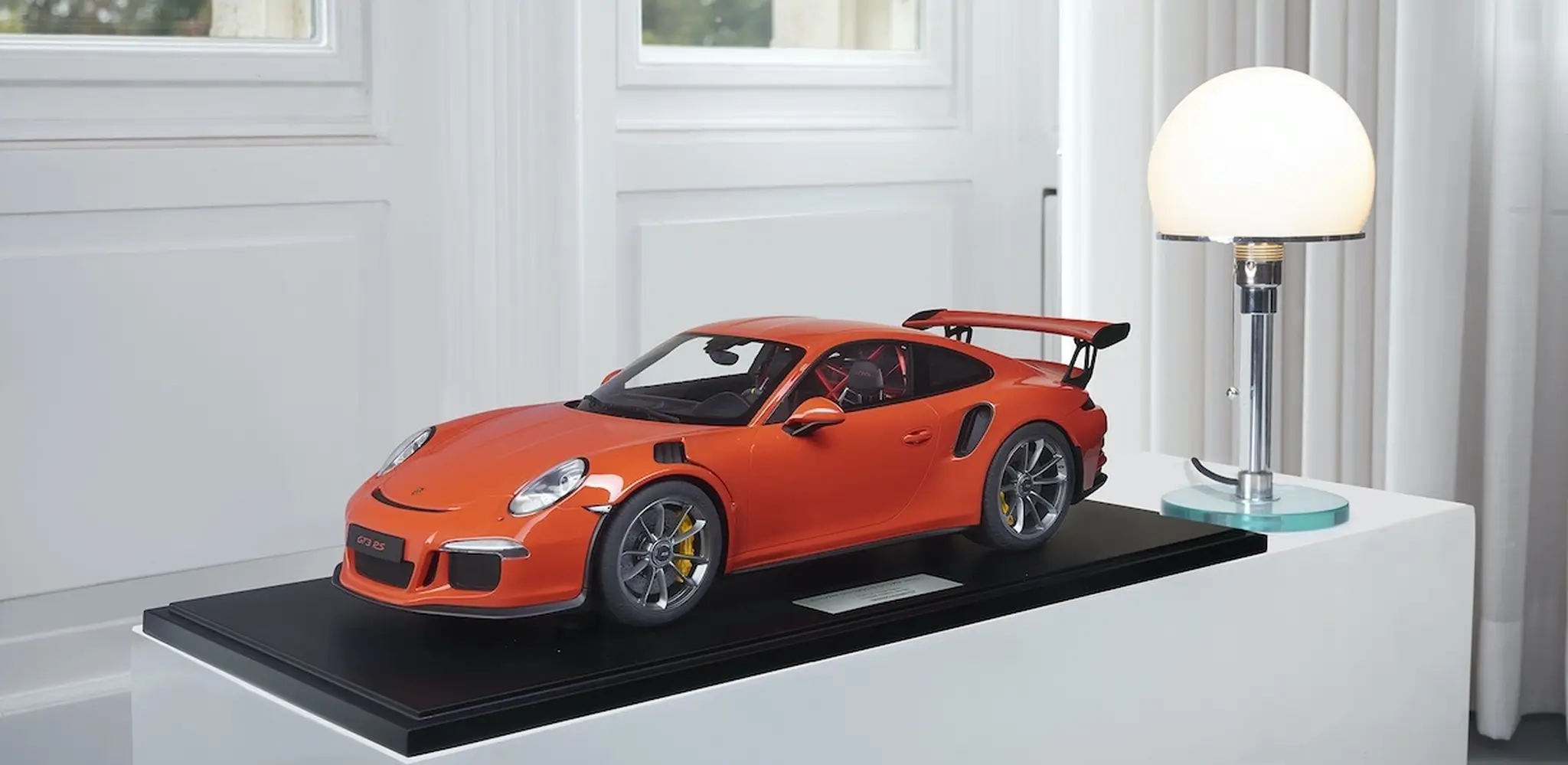 ミニチャンプス 1/18 ポルシェ 911 GT3 RS 2015 ラバオレンジ MarketPlace: Minichamps Porsche 911 991.1 GT3RS Lava Orange 1:8